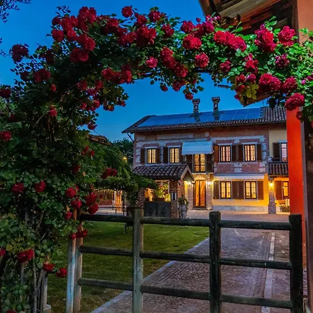 Cascina Ghistu A Magliano Alfieri