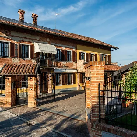 Апартаменты Cascina D'ghistu *